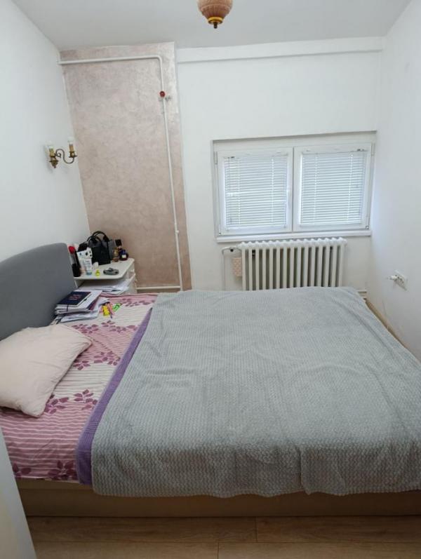 Slika 8 - Dvoiposoban, 52m2, Stari grad Novi Sad, ima lift