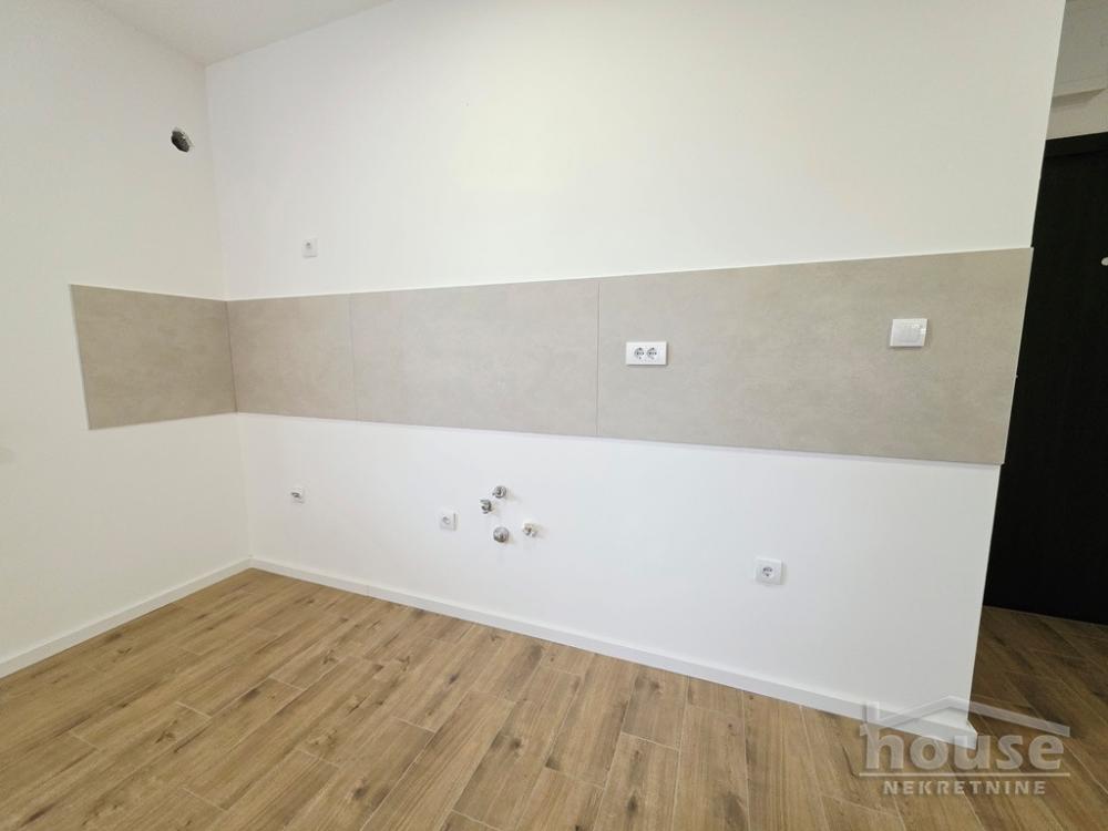 Slika 4 - Stan,NOVI SAD,KLISA,kv: 38.00, € 77490, ID: 1066042