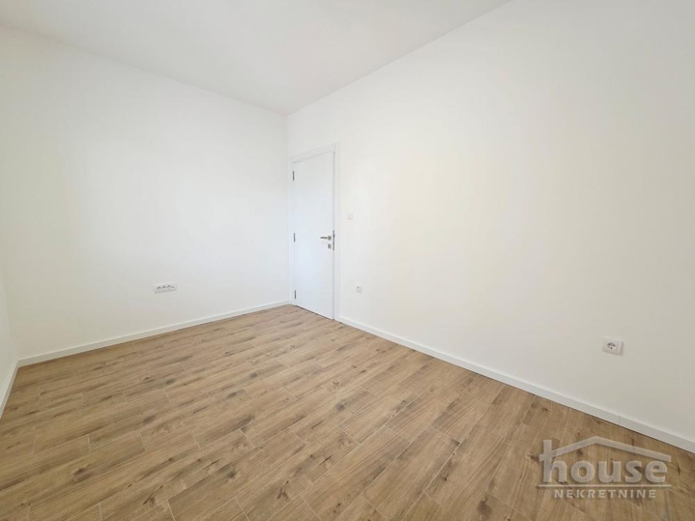 Slika 6 - Stan,NOVI SAD,KLISA,kv: 38.00, € 77490, ID: 1066042