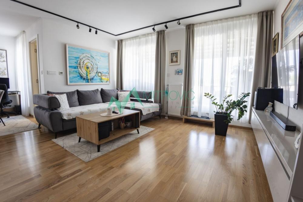 Glavna slika -Novi, kompletno opremljen, trosoban stan u Petrovaradinu, površine 77m2, sa gratis terasom od 50m2-izuzetna ponuda (šifra oglasa:1004538) 