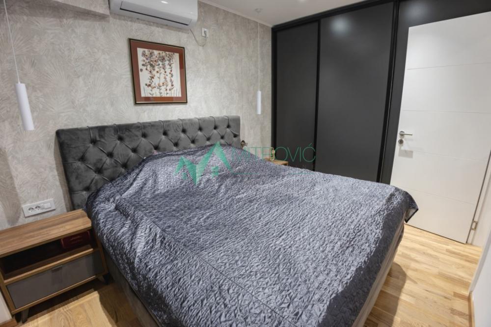 Slika 8 - Novi, kompletno opremljen, trosoban stan u Petrovaradinu, površine 77m2, sa gratis terasom od 50m2-izuzetna ponuda (šifra oglasa:1004538) 