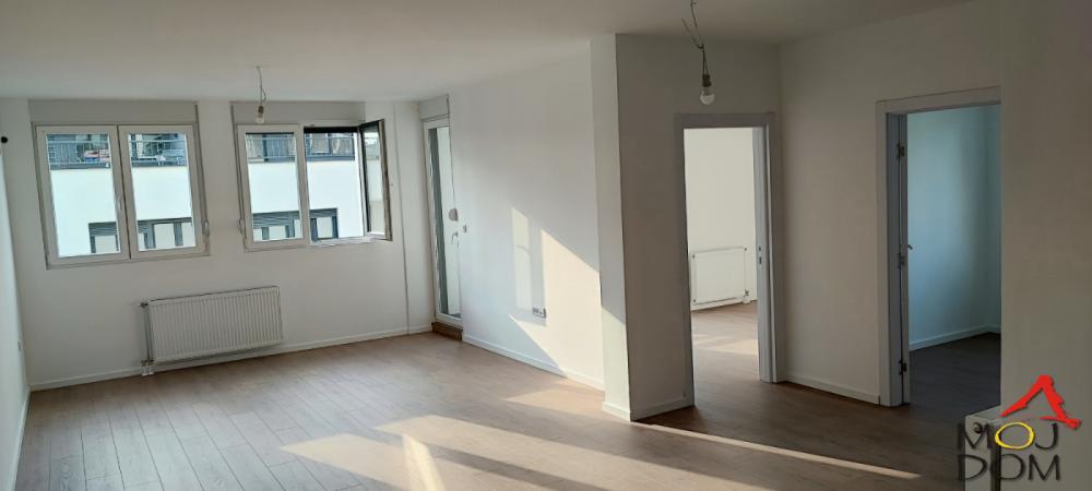 Slika 4 - Stan,PETROVARADIN,ALIBEGOVAC,kv: 79, € 206000, ID: 1032513
