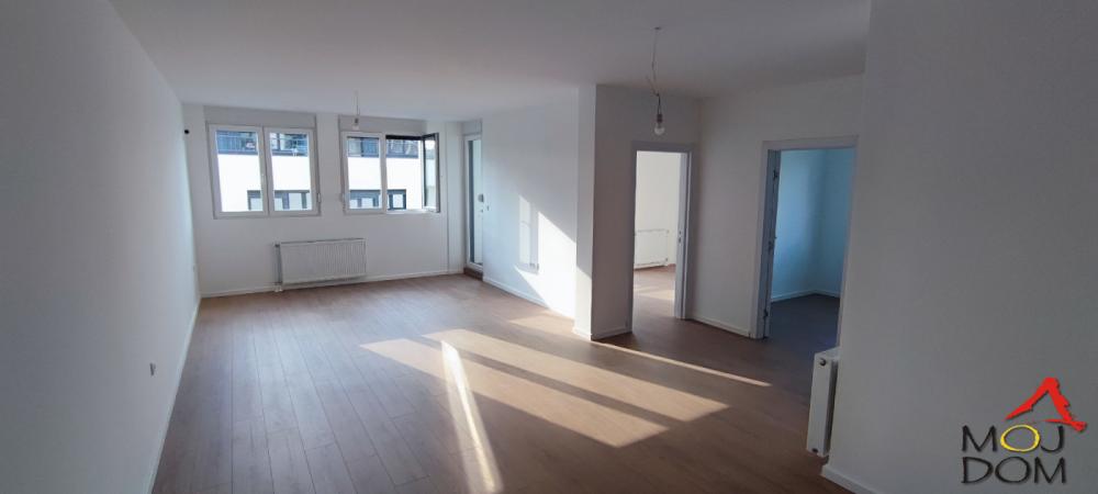 Slika 5 - Stan,PETROVARADIN,ALIBEGOVAC,kv: 79, € 206000, ID: 1032513
