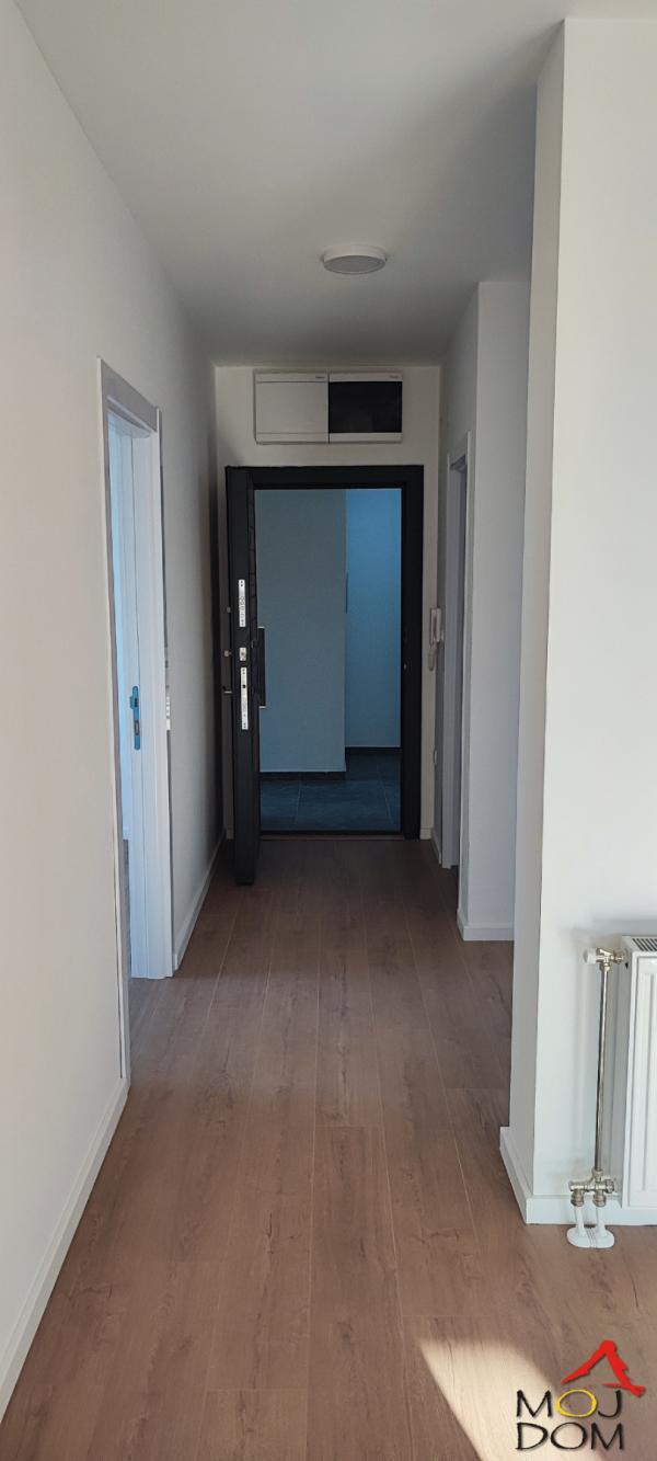 Slika 9 - Stan,PETROVARADIN,ALIBEGOVAC,kv: 79, € 206000, ID: 1032513