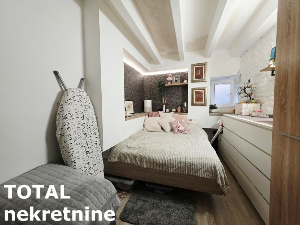 Slika 7 - Stan,NOVI SAD,CENTAR,kv: 33.00, € 110000, ID: 1102897