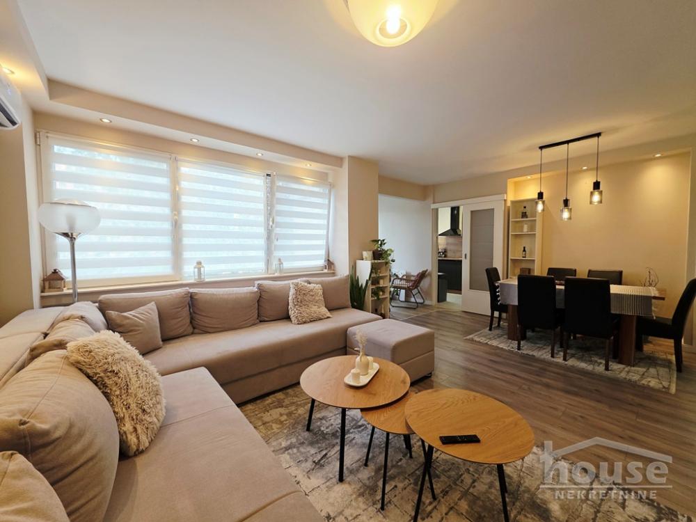 Slika 2 - Stan,NOVI SAD,CENTAR,kv: 76.00, € 252000, ID: 1065919