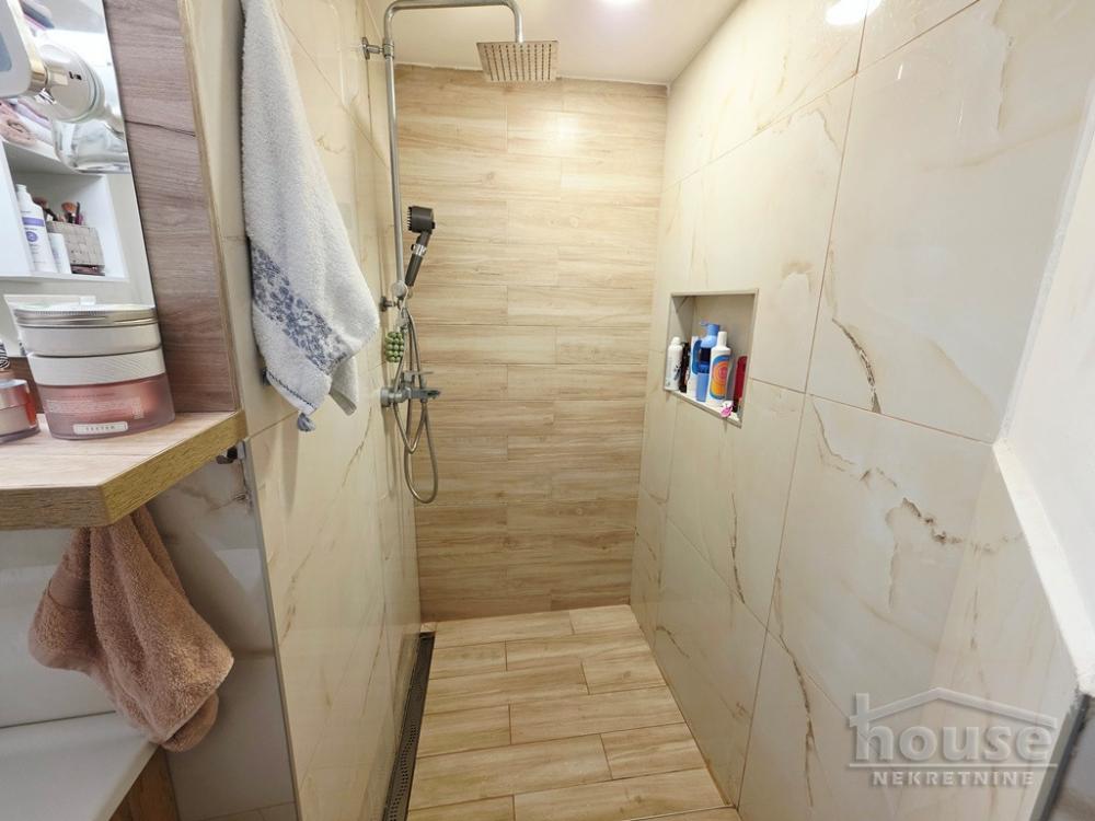 Slika 10 - Stan,NOVI SAD,CENTAR,kv: 33.00, € 110000, ID: 1066051