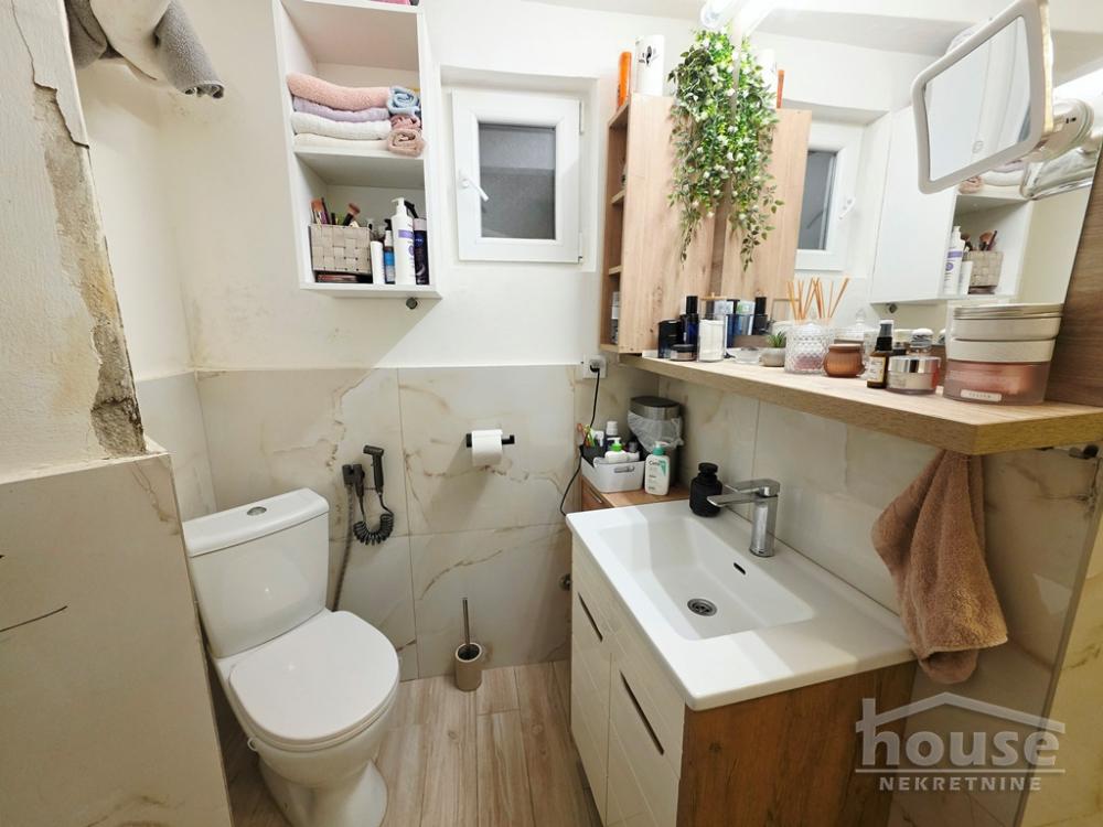 Slika 11 - Stan,NOVI SAD,CENTAR,kv: 33.00, € 110000, ID: 1066051