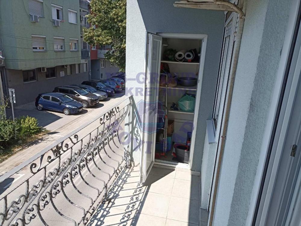 Slika 8 - 574949-Na prodaju jednoiposoban stan na Podbari