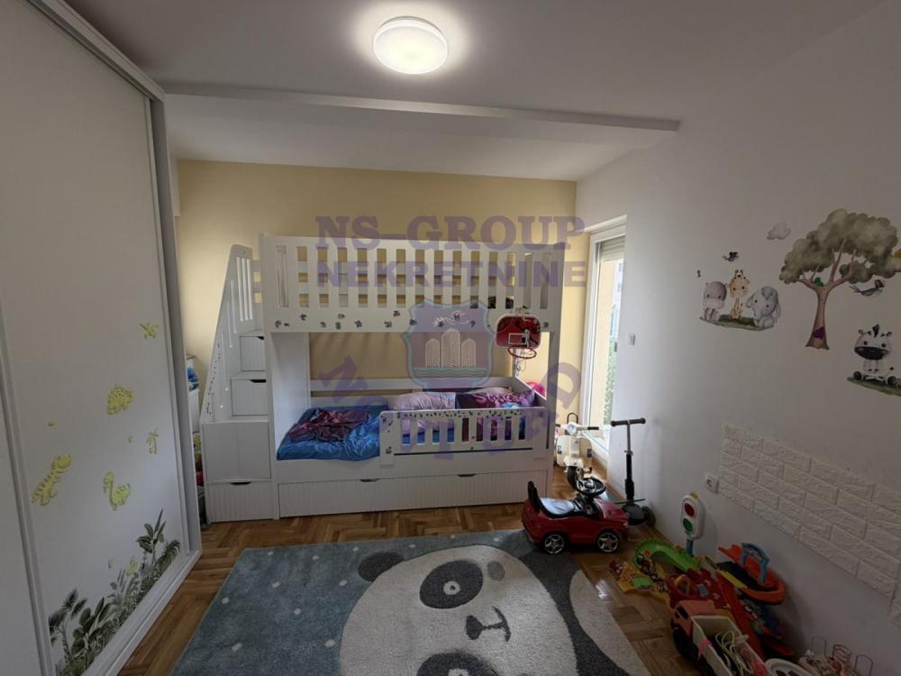 Slika 3 - Odličan četvorosoban stan na Adicama