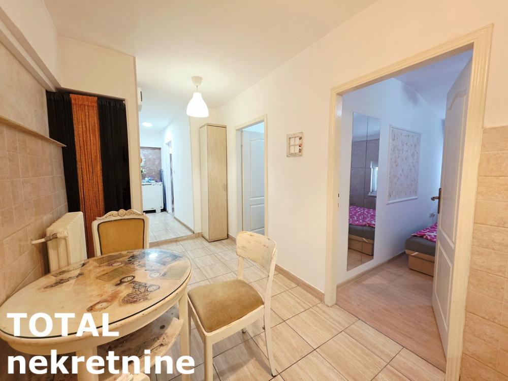 Slika 6 - Stan,NOVI SAD,CENTAR,kv: 52.00, € 150000, ID: 1102917