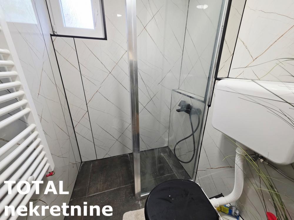 Slika 10 - Stan,NOVI SAD,CENTAR,kv: 27.00, € 110000, ID: 1101292