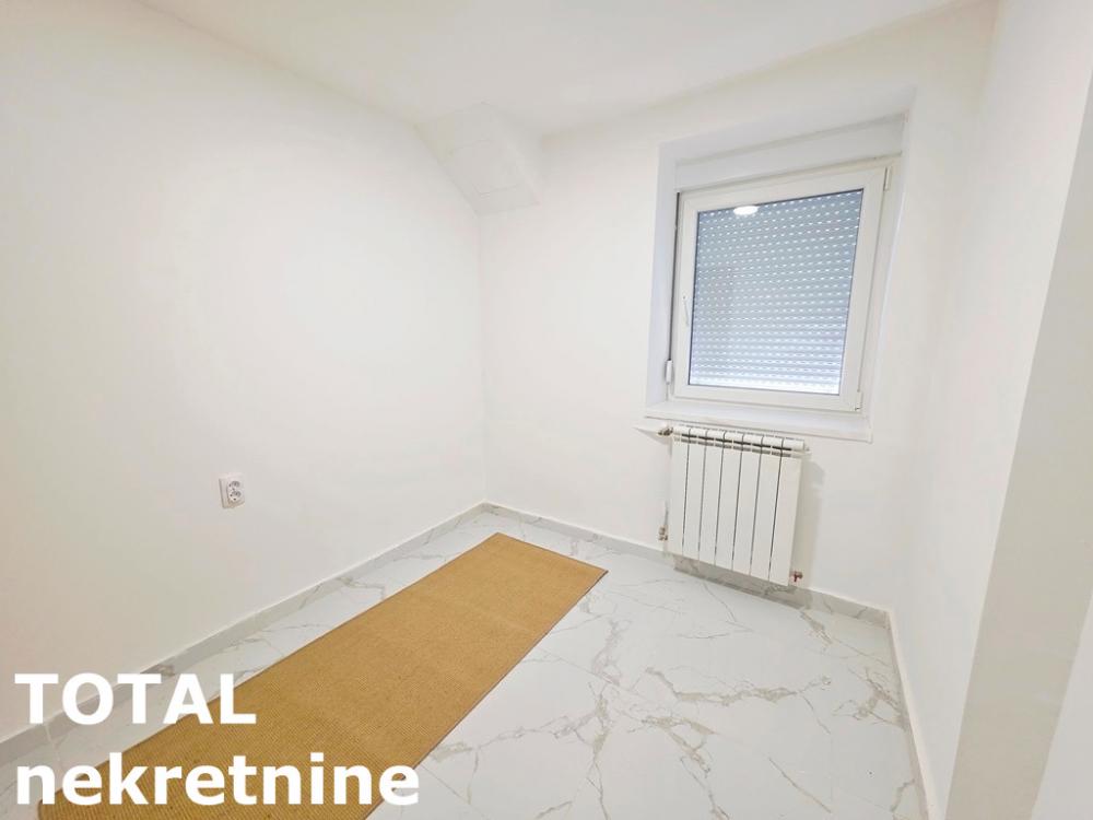 Slika 7 - Stan,NOVI SAD,CENTAR,kv: 27.00, € 110000, ID: 1101292