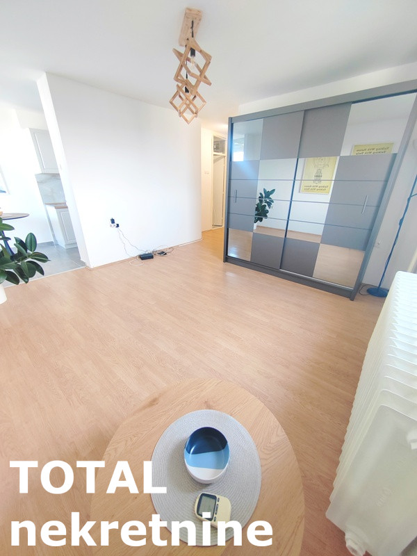 Slika 2 - Stan,NOVI SAD,LIMAN 3,kv: 31.00, € 115000, ID: 1102924