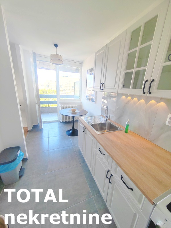 Slika 8 - Stan,NOVI SAD,LIMAN 3,kv: 31.00, € 115000, ID: 1102924