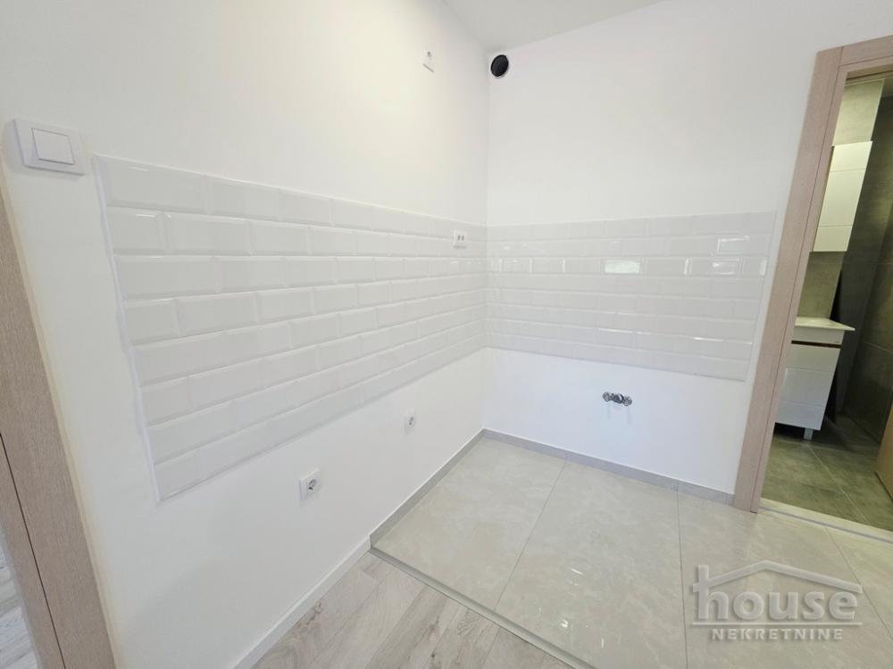 Slika 3 - Stan,NOVI SAD,LIMAN 2,kv: 39.00, € 149000, ID: 1066076