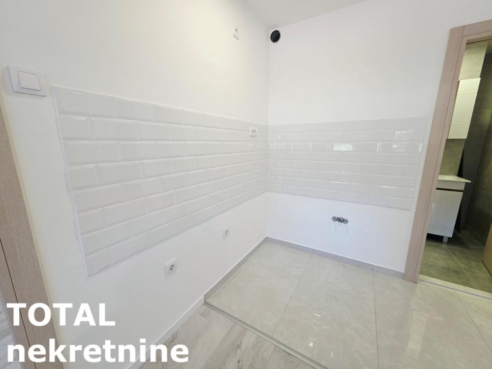 Slika 3 - Stan,NOVI SAD,LIMAN 2,kv: 39.00, € 149000, ID: 1102922