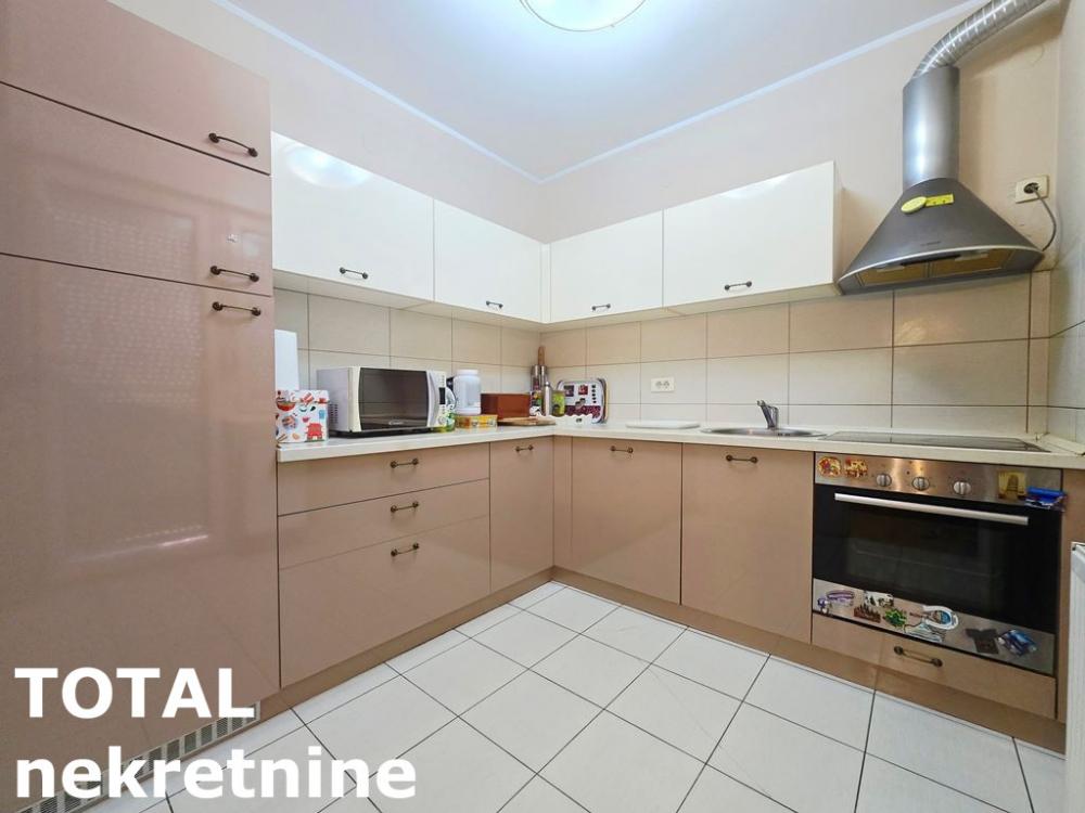 Slika 3 - Stan,NOVI SAD,GRBAVICA,kv: 95.00, € 255000, ID: 1102928