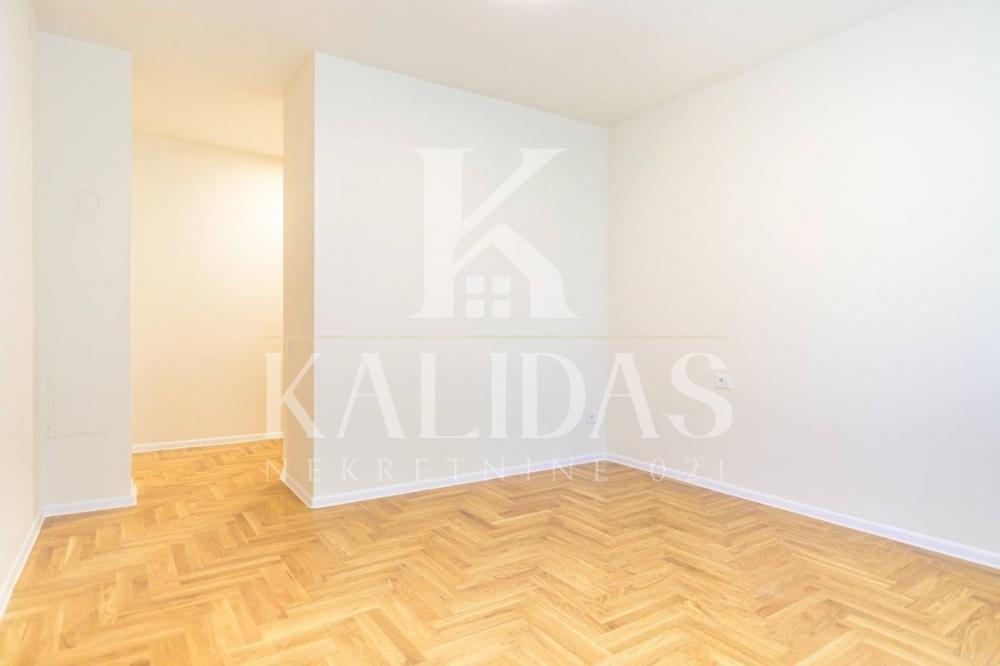 Slika 1 - Stan,NOVI SAD,NOVA DETELINARA,kv: 40, € 141000, ID: 1008889
