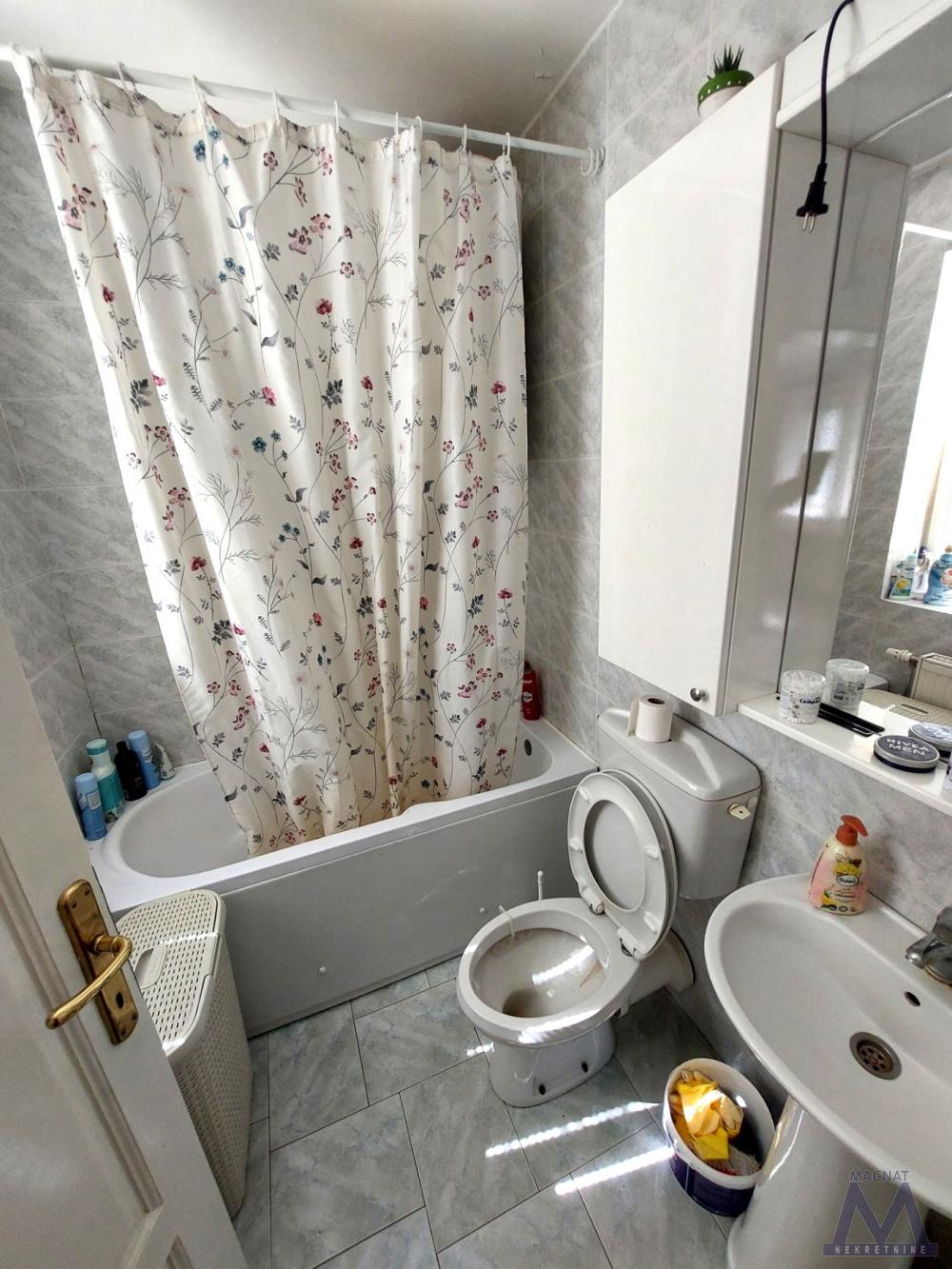 Slika 7 - Stan,NOVI SAD,CENTAR,kv: 42, € 134000, ID: 1019412