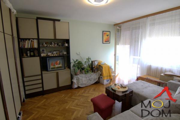 Glavna slika -Stan,NOVI SAD,BULEVAR,kv: 70, € 173040, ID: 1032529