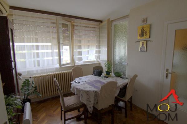 Slika 2 - Stan,NOVI SAD,BULEVAR,kv: 70, € 173040, ID: 1032529