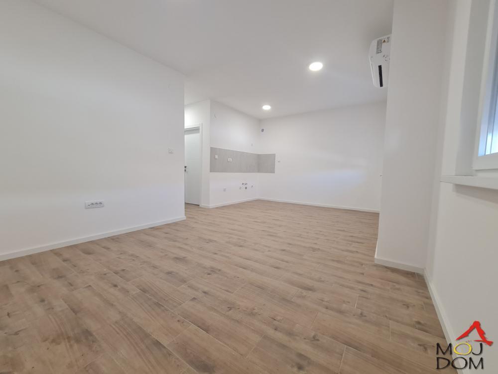 Glavna slika -Stan,NOVI SAD,VIDOVDANSKO NASELJE,kv: 26, € 64890, ID: 1032534