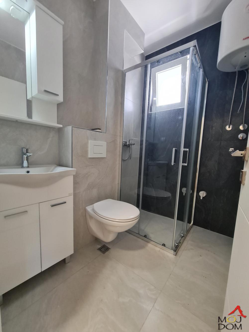 Slika 5 - Stan,NOVI SAD,VIDOVDANSKO NASELJE,kv: 26, € 64890, ID: 1032534