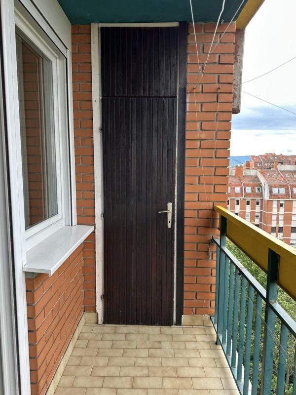 Slika 3 - Stan,NOVI SAD,BULEVAR,kv: 45.00, € 128000, ID: 1059500