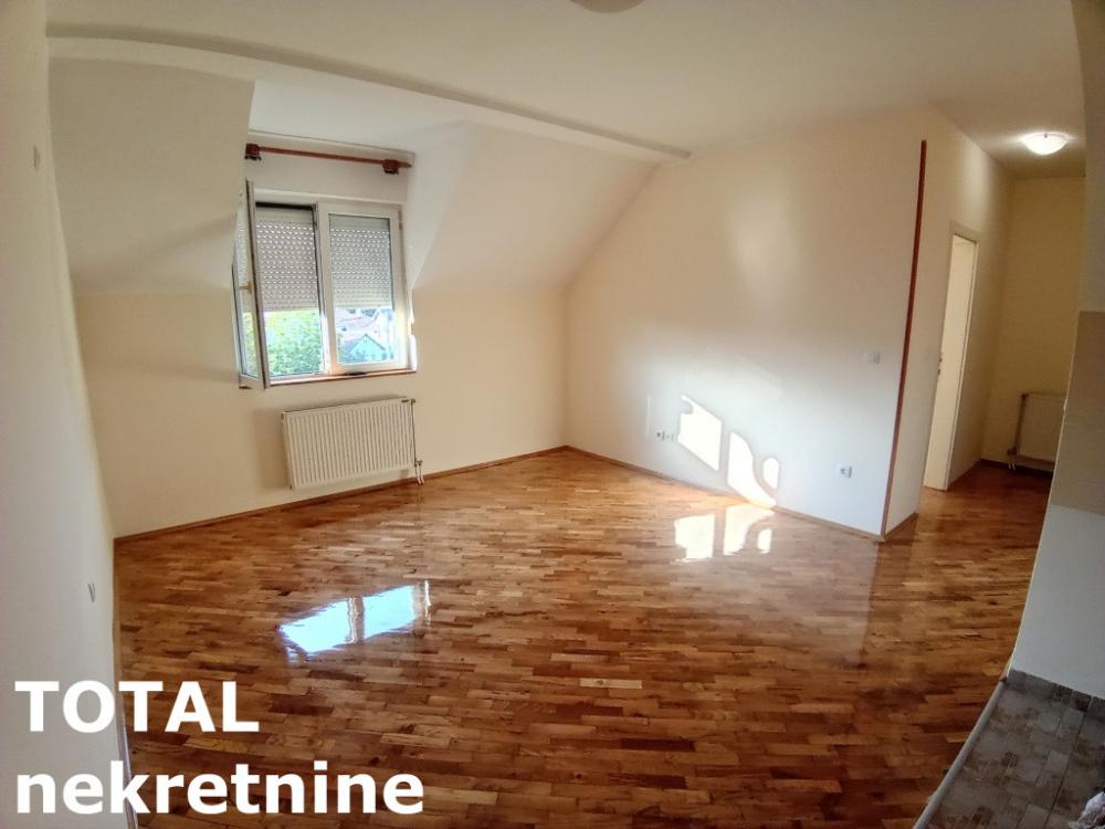 Slika 1 - Stan,NOVI SAD,ADICE,kv: 38.00, € 95000, ID: 1102819