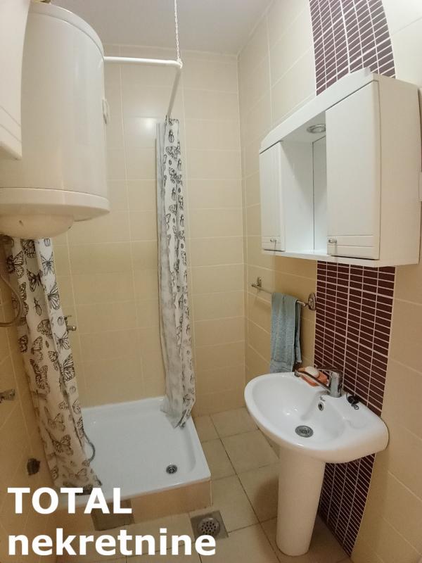 Slika 7 - Stan,NOVI SAD,ADICE,kv: 38.00, € 95000, ID: 1102819