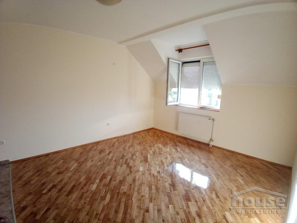Slika 3 - Stan,NOVI SAD,ADICE,kv: 38.00, € 95000, ID: 1065973
