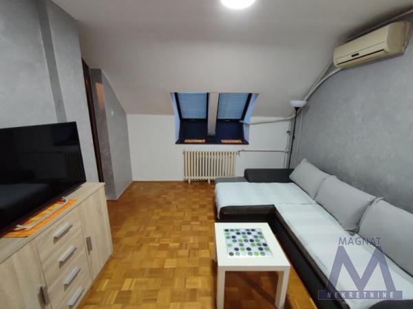 Slika 9 - Stan,NOVI SAD,LIMAN 4,kv: 45, € 119900, ID: 1019403