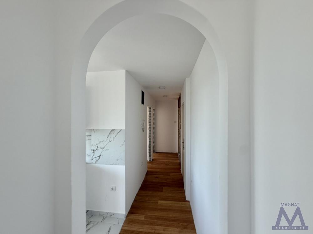 Slika 5 - Stan,NOVI SAD,LIMAN 3,kv: 52, € 190550, ID: 1019414
