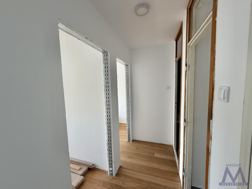 Slika 6 - Stan,NOVI SAD,LIMAN 3,kv: 52, € 190550, ID: 1019414