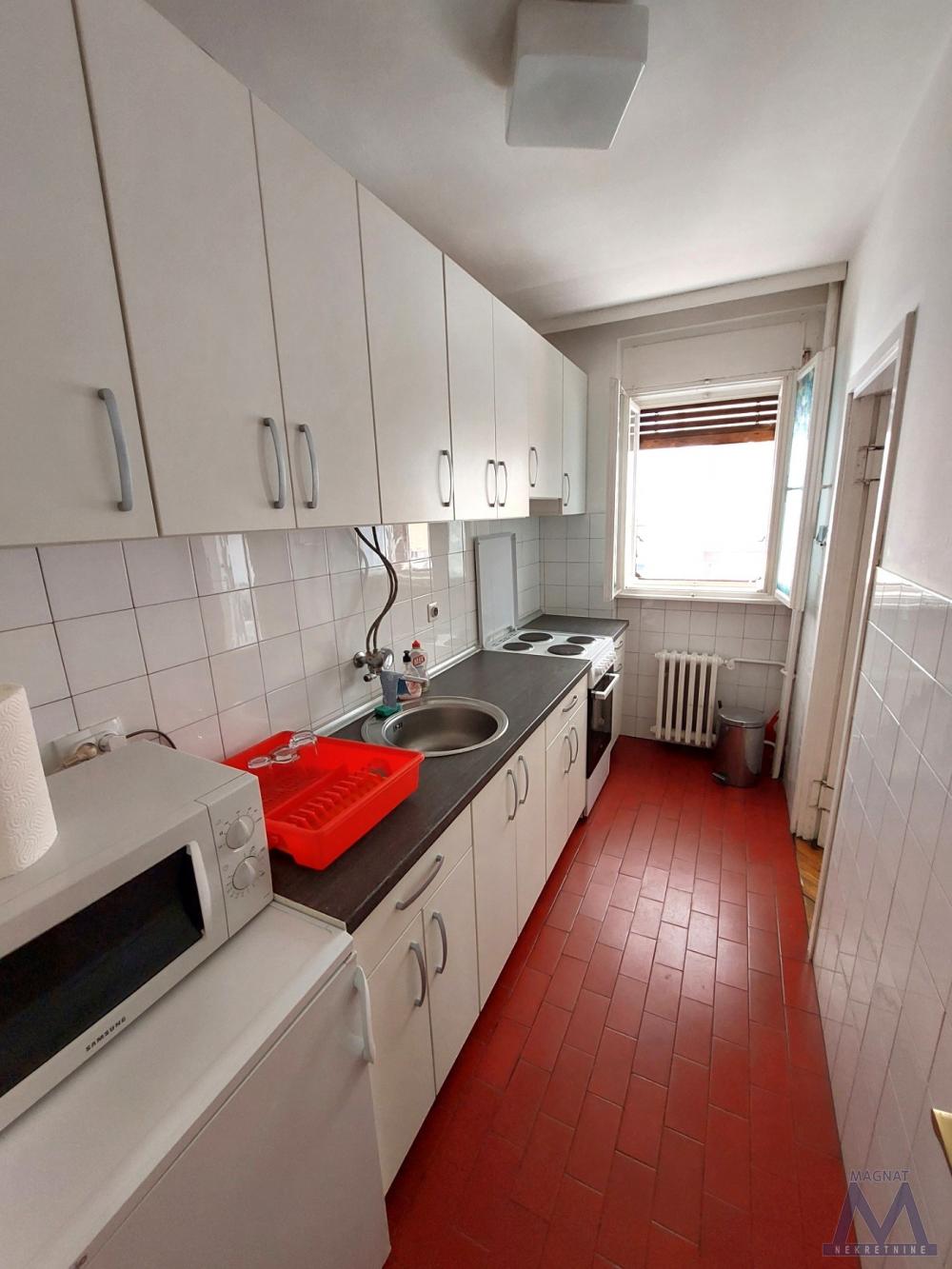 Slika 5 - Stan,NOVI SAD,CENTAR,kv: 105, € 257500, ID: 1019413
