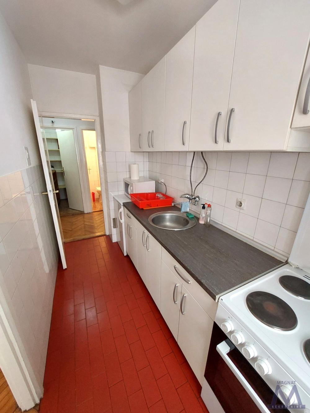 Slika 6 - Stan,NOVI SAD,CENTAR,kv: 105, € 257500, ID: 1019413