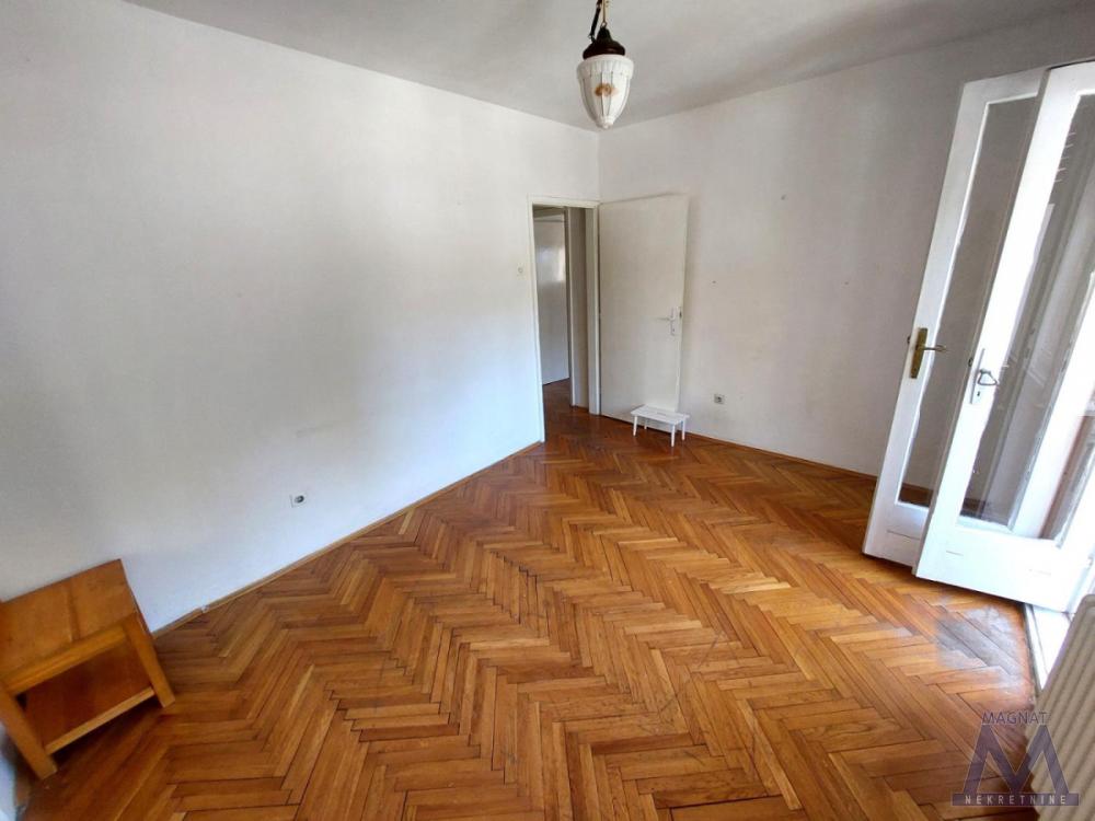 Slika 10 - Stan,NOVI SAD,CENTAR,kv: 105, € 257500, ID: 1019413