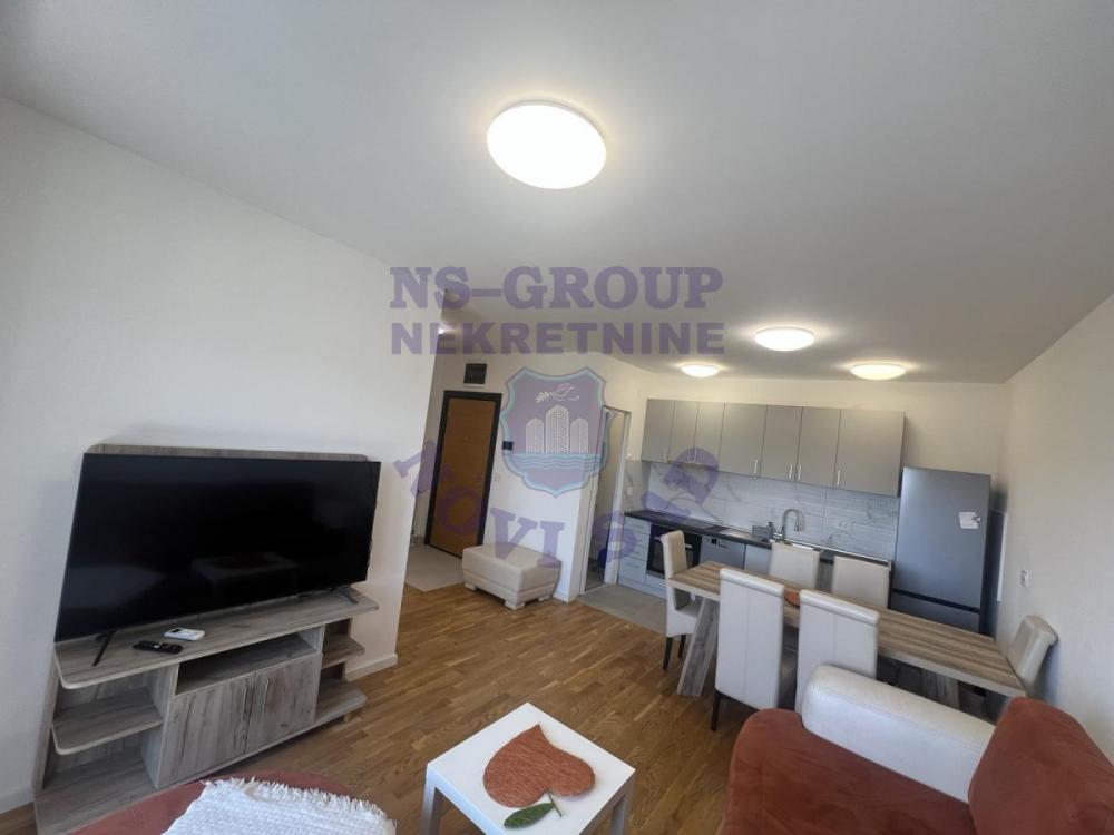 Slika 10 - Odličan trosoban stan na Novom Naselju