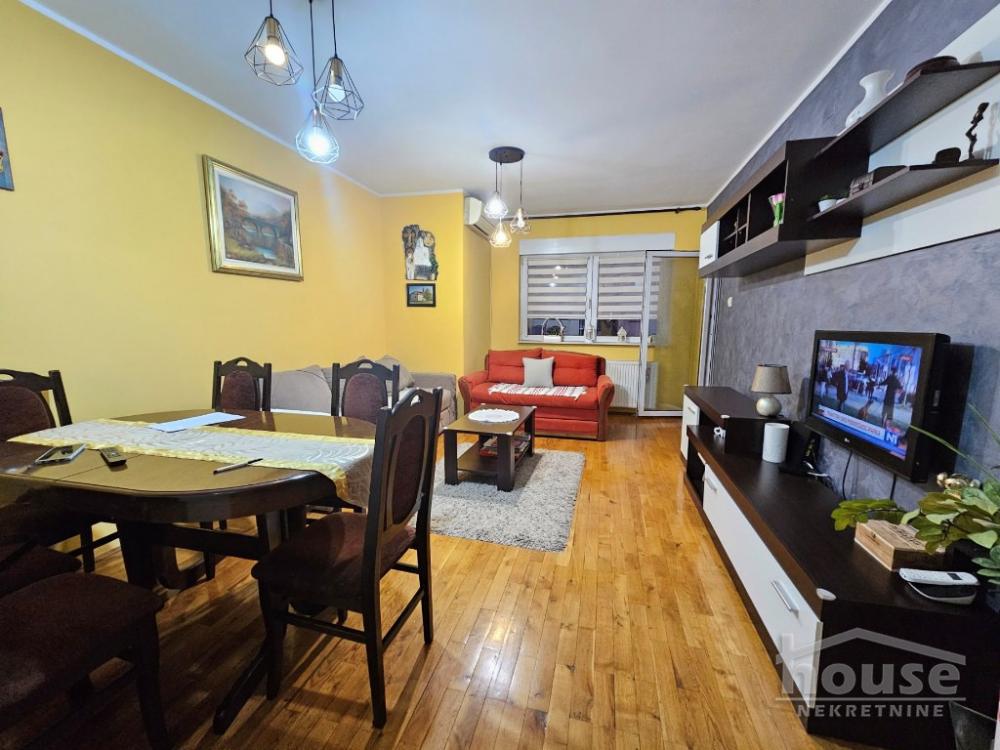 Slika 3 - Stan,NOVI SAD,NOVA DETELINARA,kv: 48.00, € 134400, ID: 1063401