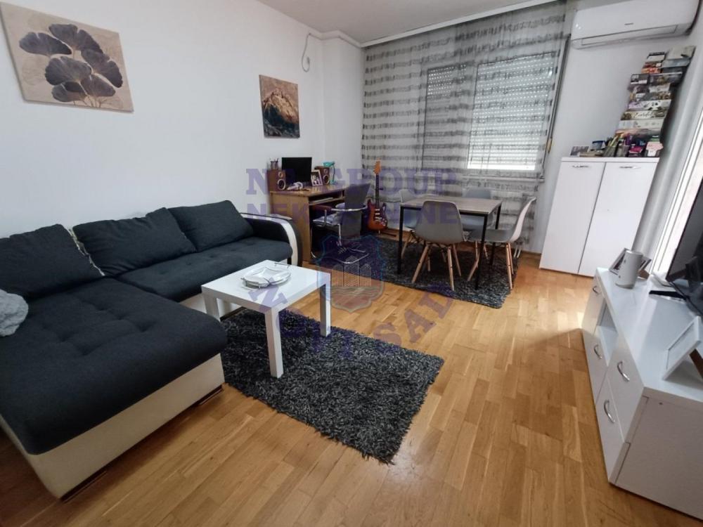 Slika 2 - Prodaja stana, 43m2, sa terasom, ima lift