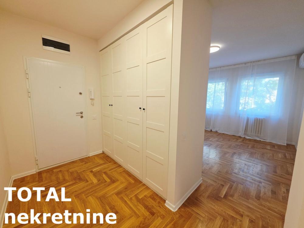 Slika 9 - Stan,NOVI SAD,NOVA DETELINARA,kv: 40.00, € 137000, ID: 1102927