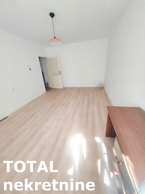 Slika 2 - Stan,NOVI SAD,STANICA,kv: 53.00, € 115000, ID: 1102611