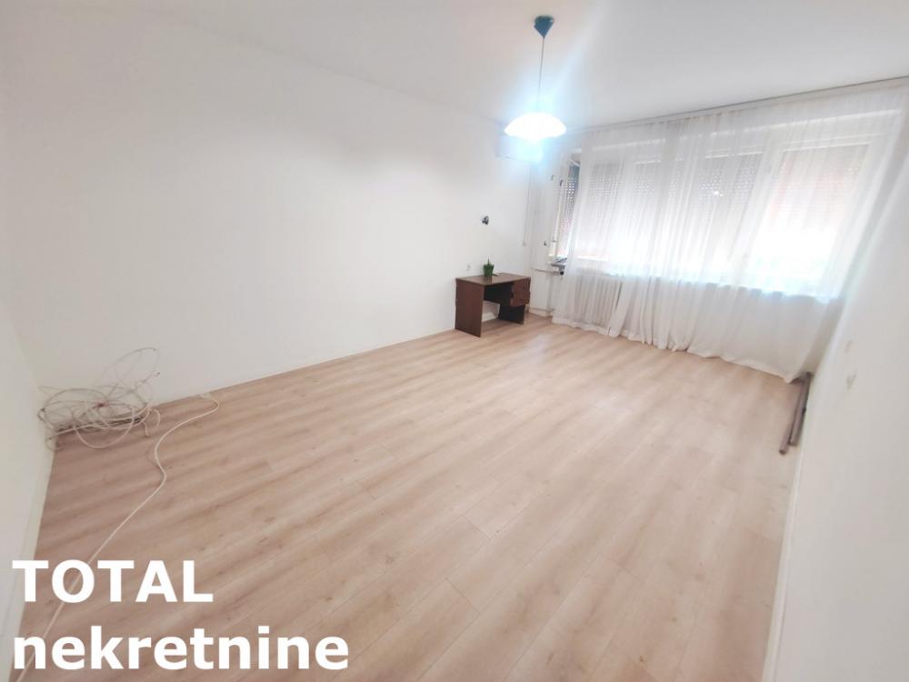 Slika 1 - Stan,NOVI SAD,STANICA,kv: 53.00, € 115000, ID: 1102611