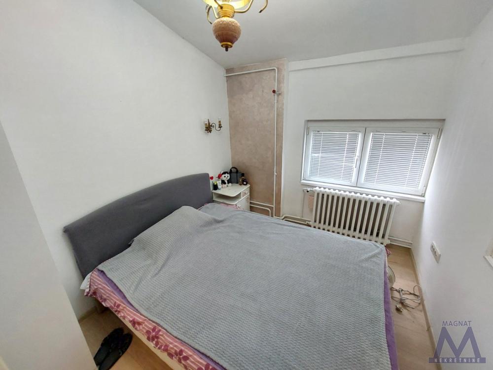 Slika 3 - Stan,NOVI SAD,CENTAR,kv: 52, € 160700, ID: 1019416