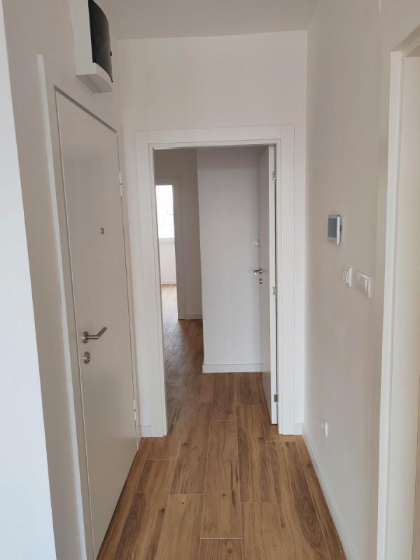 Slika 8 - Stan,NOVI SAD,TELEP,kv: 106.00, € 258000, ID: 1058709