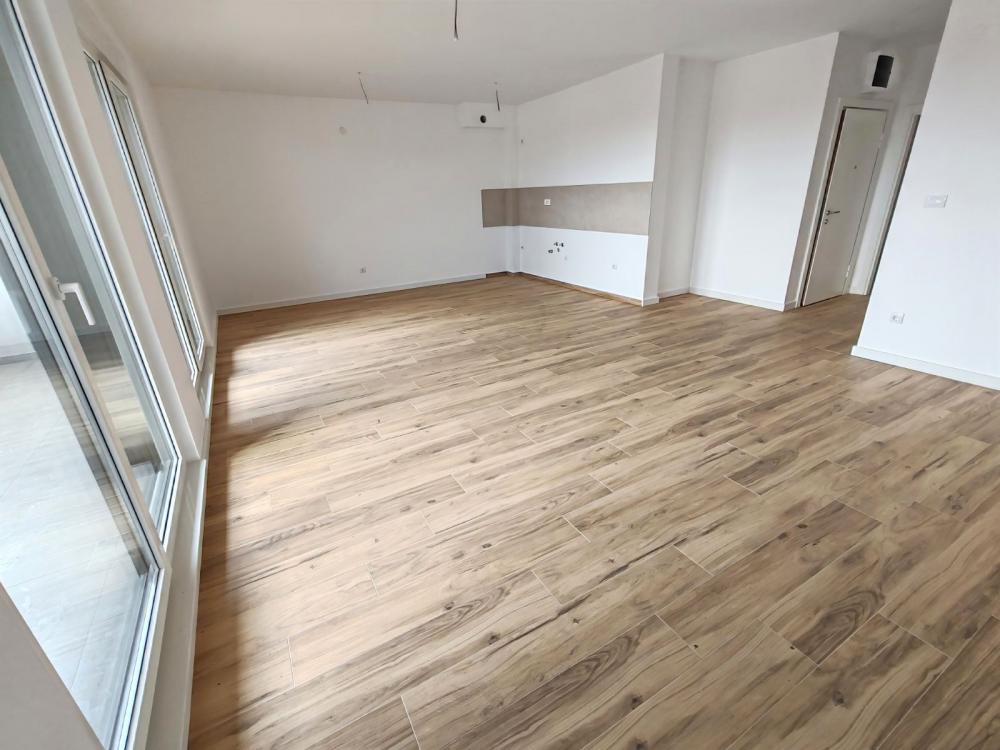 Slika 1 - Stan,NOVI SAD,TELEP,kv: 106.00, € 258000, ID: 1058709