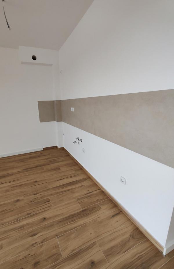 Slika 3 - Stan,NOVI SAD,TELEP,kv: 106.00, € 258000, ID: 1058709