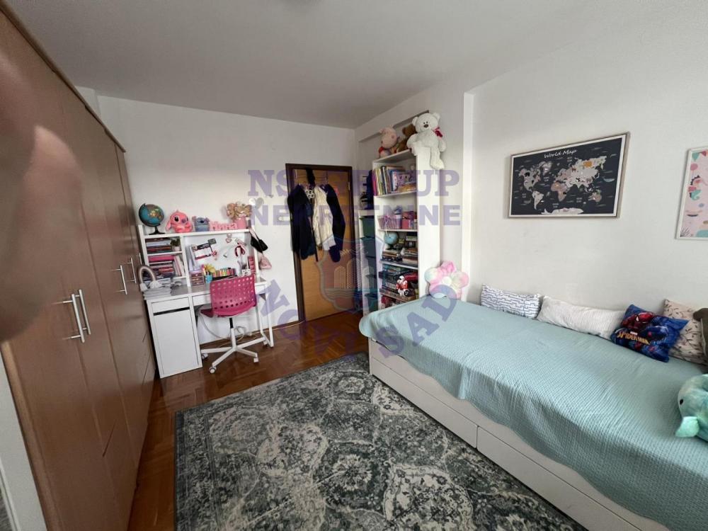 Slika 7 - Dvosoban, 43m2, Detelinara Novi Sad, sa terasom, ima lift