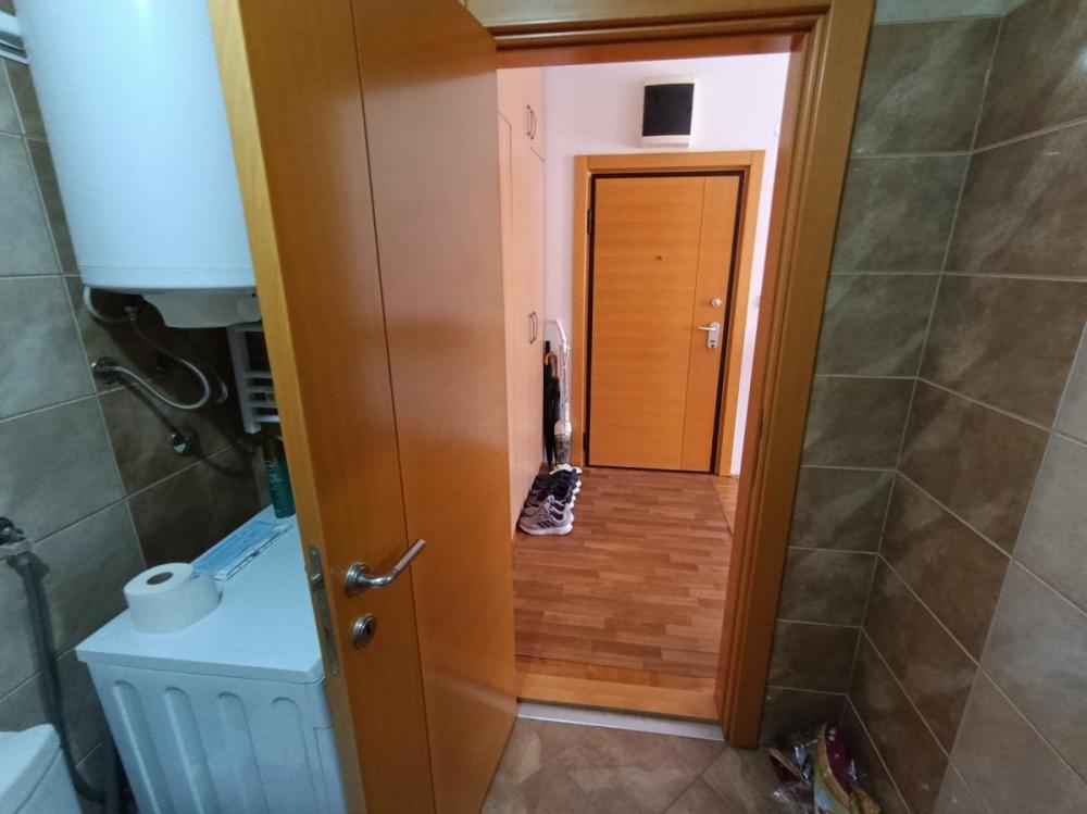 Slika 8 - Garsonjera 32m ugao Radničke/Strazilovske uknjizena TOP